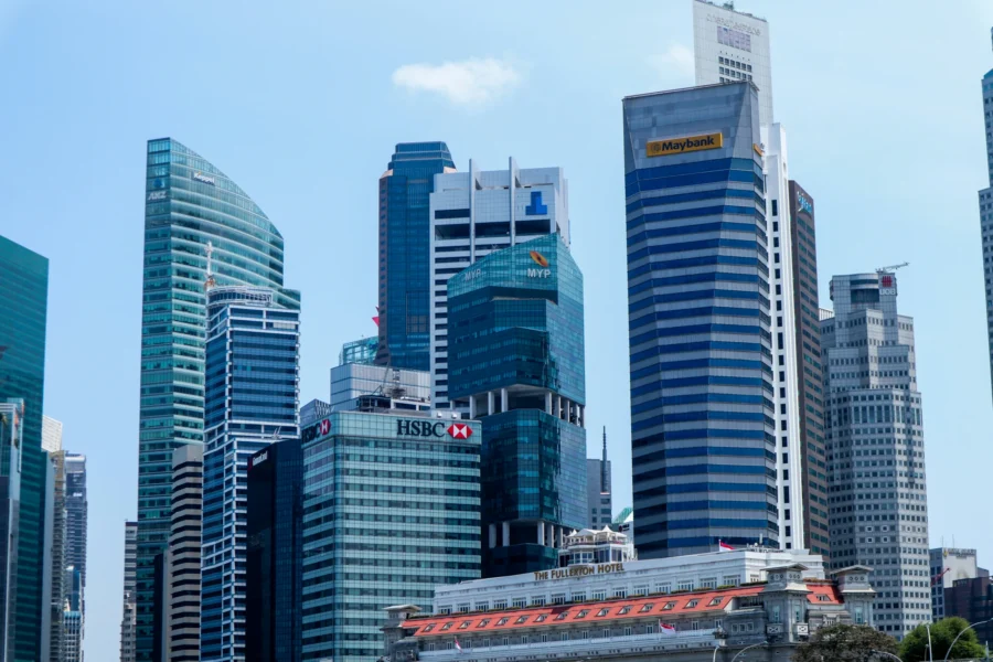 Making Singapore Buildings Green and Healthy with Green Mark and uHoo Aura